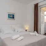 Center Verdi,big & Cosy شقة