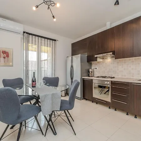 Appartement Center Verdi,big & Cosy