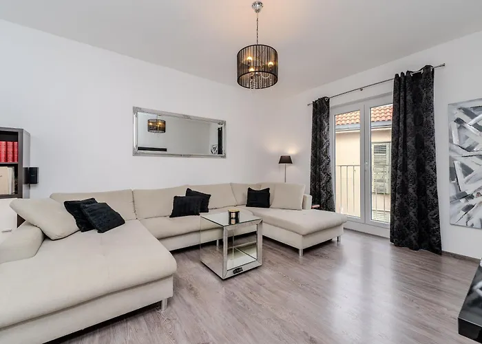 Center Verdi,big & Cosy Appartement Zadar