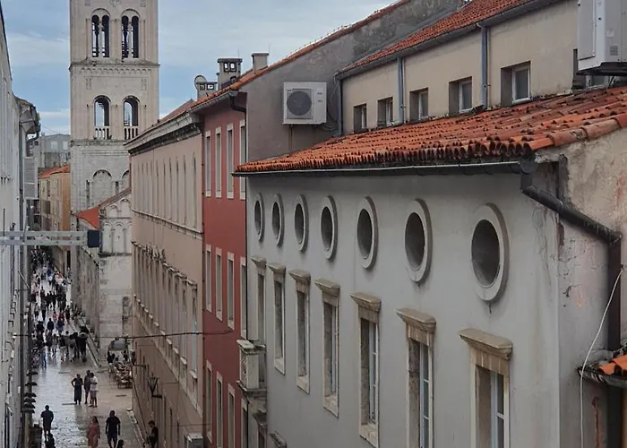 Appartement Center Verdi,big & Cosy *